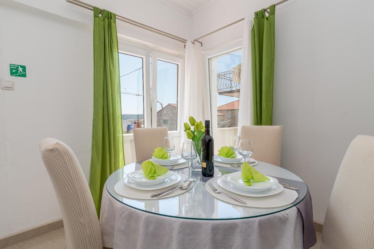 Apartment Roko Трогир Экстерьер фото