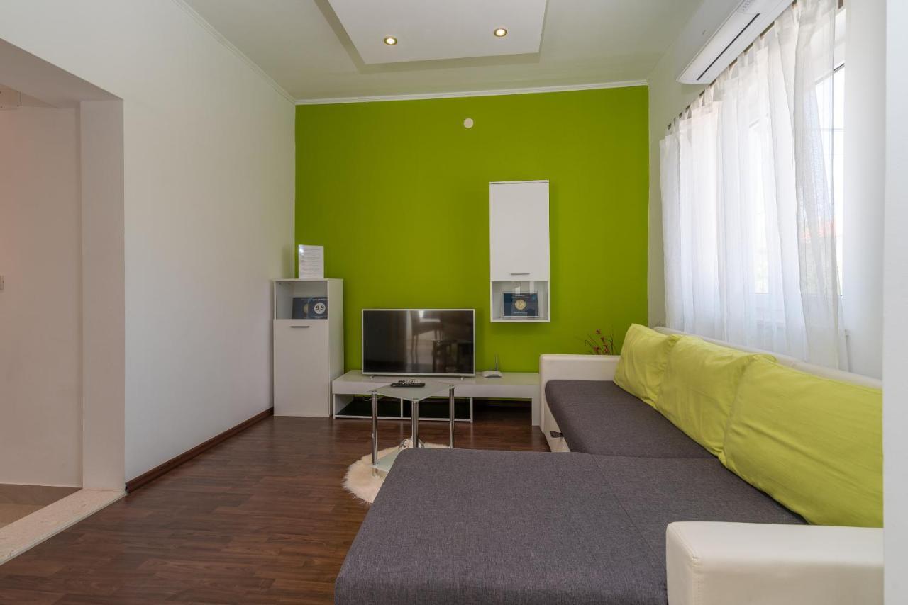 Apartment Roko Трогир Экстерьер фото